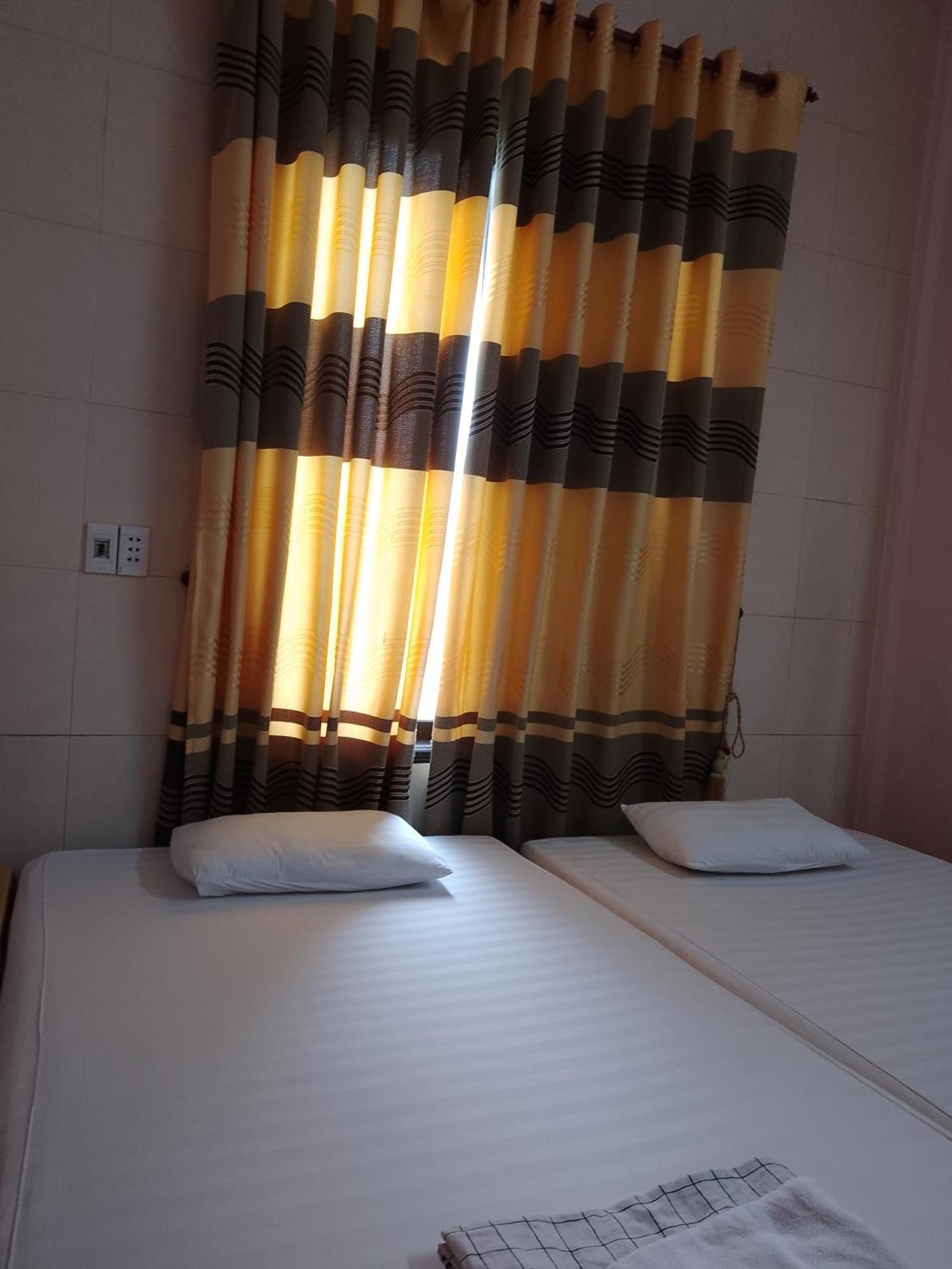 Nha Nghi Hang Nga Dong Hoi Exteriör bild