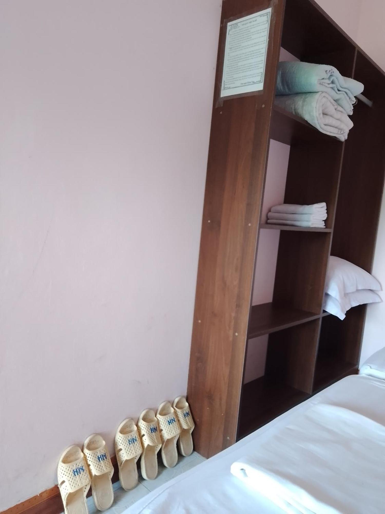 Nha Nghi Hang Nga Dong Hoi Exteriör bild