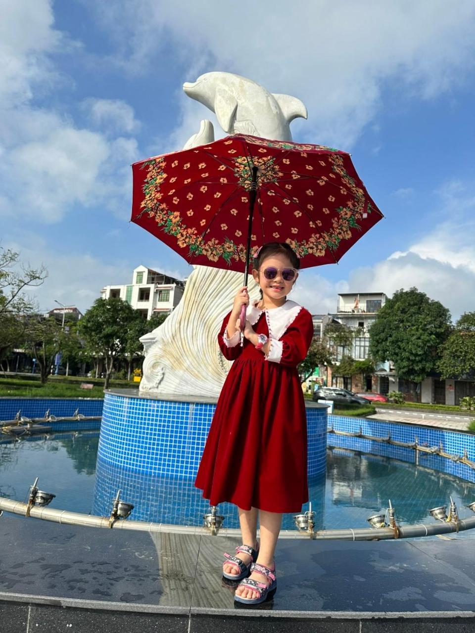 Nha Nghi Hang Nga Dong Hoi Exteriör bild